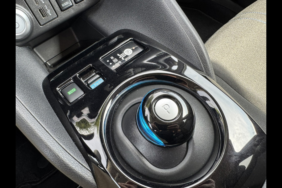 Nissan Leaf N-Connecta 39 kWh SOH 98 360 Camera Clima Cruise Stuurverw. + Stoelverwarming V+A Carplay