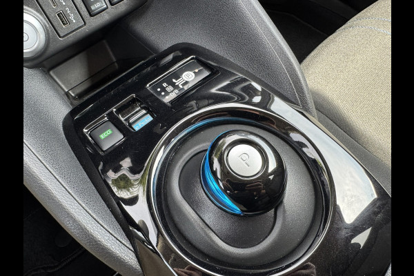 Nissan Leaf N-Connecta 39 kWh SOH 98 360 Camera Clima Cruise Stuurverw. + Stoelverwarming V+A Carplay