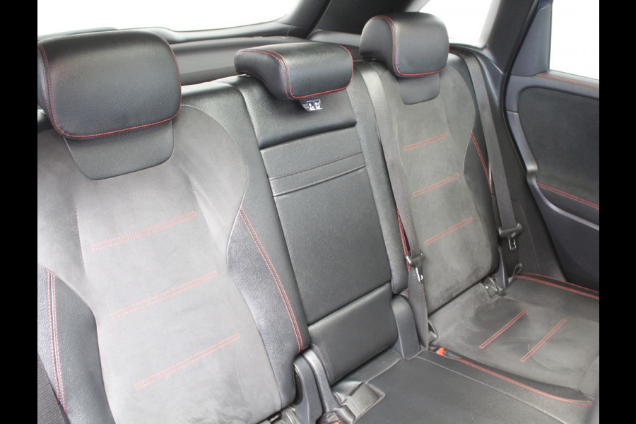 Mercedes-Benz B-Klasse 250 e Business Solution AMG Limited CARPLAY | MEMSTOEL | CLIMATE | 3FASE | LED | DAB | CRUISE | LMV18 | PANO/SCHUIF | ALC/LEER |