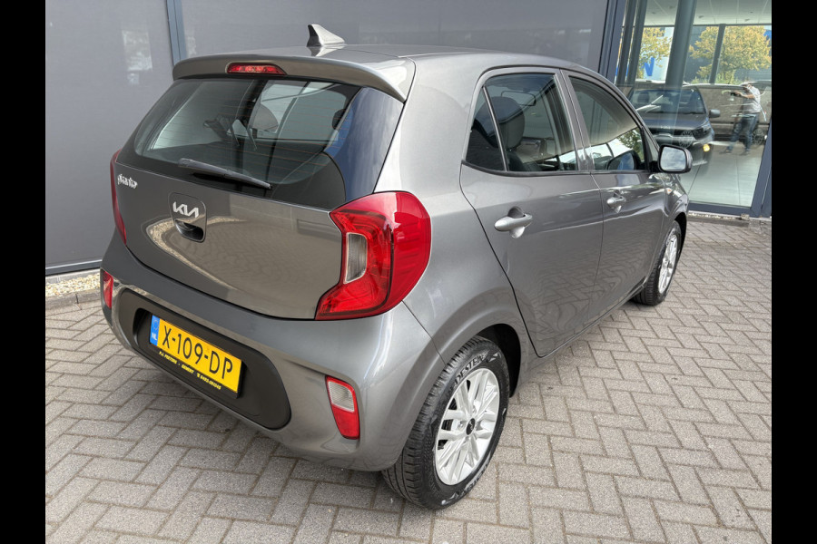 Kia Picanto 1.0 DPi DynamicLine Achteruitrijcamera - Apple carplay - Airco - Cruise control - Licht metalen velgen 14 inch - Bluetooth - Radio - Start/stop systeem - Stuur multifunctioneel - Navigatie