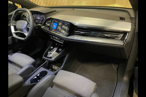 Audi Q4 e-tron 40 S-Line Competition 77 kWh|93%SOH|BLACK|ACC|APPLE CARPLAY|CAMERA|STOELVERWARMING|NAP|NL AUTO|INCL.BTW|1e EIG.|