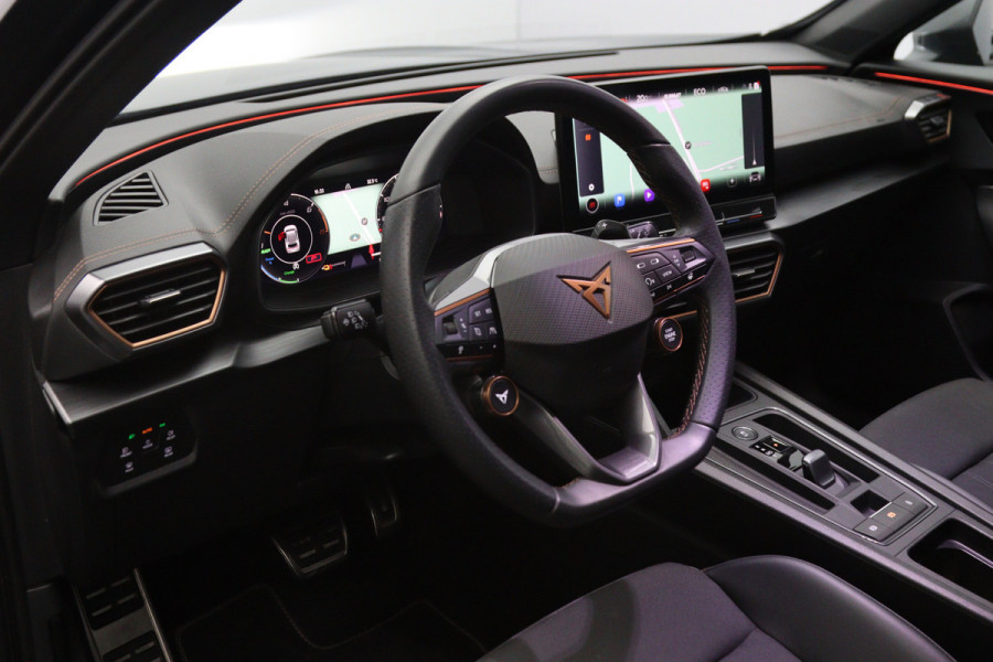 CUPRA Formentor 1.4 e-Hybrid 245 PK VZ Performance PHEV, Stuur-Startknop, Winterpakket, Carplay, Kuipstoelen