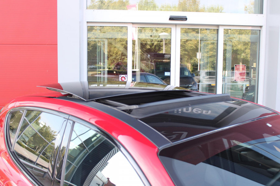 Alfa Romeo Tonale 1.5T 160PK Hybrid Veloce TECHNOLOGY PACK: PARKEERWAARSCHUWING VOOR EN ACHTER/360° CAMERA / AUTONOMOUS DRIVING LEVEL 2: ADAPTIVE CRUISE CONTROL/LANE CENTERING ASSIST/TRAFFIC JAM ASSIST DODEHOEK DETECTIE AUTOMATISCH DIMMENDE BUITENSPIEGELS ELEKTRISCH BEDIENBARE ACHTERKLEP | 19" LICHTMETALEN VELGEN | DRAADLOZE TELEFOONLADER | NAVIGATIE | DRAADLOZE APPLE CARPLAY/ANDROID AUTO | FULL LED MATRIX KOPLAMPEN |