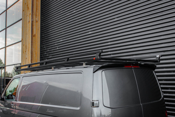 Volkswagen Transporter 2.0 TDI L2H1 150PK DSG JB- EDITION / VERLAGINGSVEREN / ACTIVE DISPLAY / PDC / PDC / DIRECT RIJDEN / FULL
