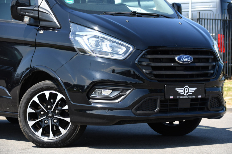 Ford Transit Custom 320 2.0 TDCI L2H1 Sport Black Edition Full Options! adaptieve Cruise, Camera, Carplay, Leder, Stoelverwarming, 185pk, LED, Automaat, Uniek!