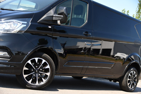 Ford Transit Custom 320 2.0 TDCI L2H1 Sport Black Edition Full Options! adaptieve Cruise, Camera, Carplay, Leder, Stoelverwarming, 185pk, LED, Automaat, Uniek!