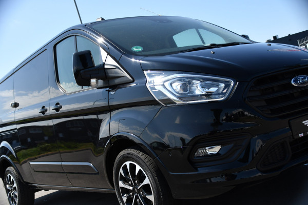 Ford Transit Custom 320 2.0 TDCI L2H1 Sport Black Edition Full Options! adaptieve Cruise, Camera, Carplay, Leder, Stoelverwarming, 185pk, LED, Automaat, Uniek!