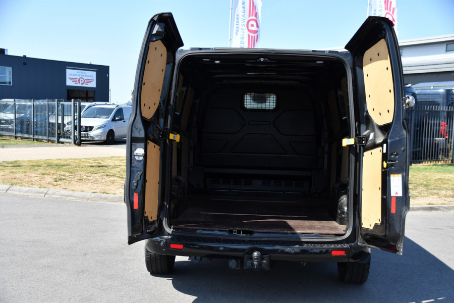 Ford Transit Custom 320 2.0 TDCI L2H1 Sport Black Edition Full Options! adaptieve Cruise, Camera, Carplay, Leder, Stoelverwarming, 185pk, LED, Automaat, Uniek!