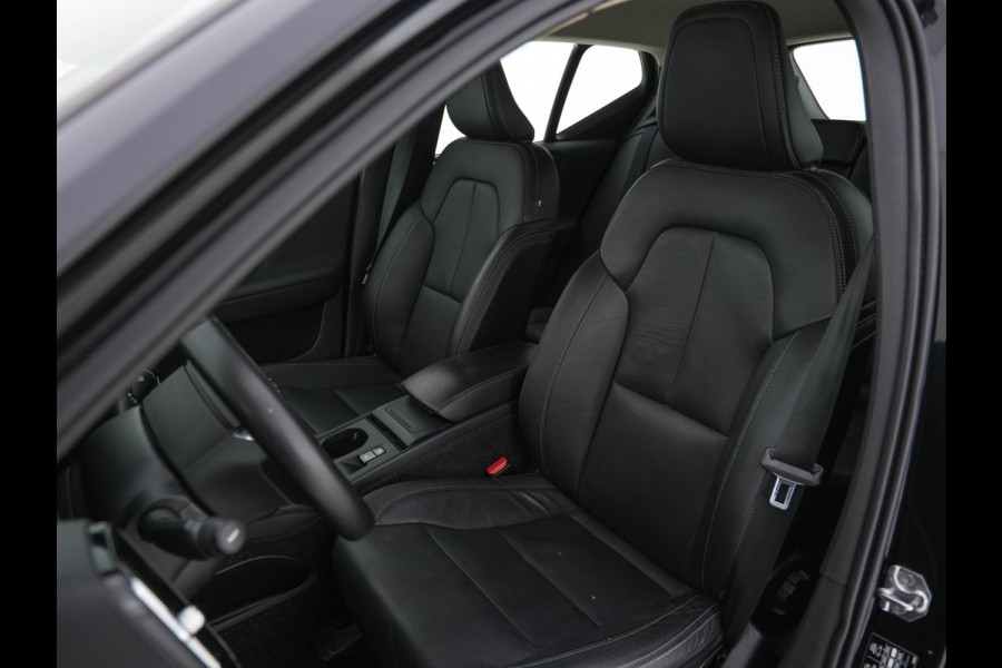 Volvo XC40 1.5 T3 Inscription Aut. *NAVI-FULLMAP | FULL-LED | LEATHER | DIGI-COCKPIT | CAMERA | BLIS | LANE-ASSIST | COMFORTSEATS | ECC | PDC | CRUISE | 19"ALU*