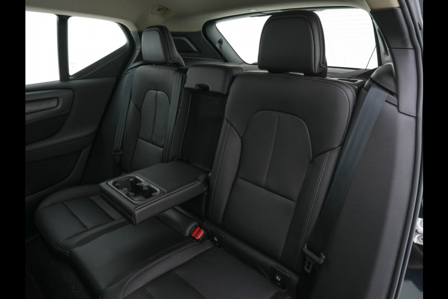 Volvo XC40 1.5 T3 Inscription Aut. *NAVI-FULLMAP | FULL-LED | LEATHER | DIGI-COCKPIT | CAMERA | BLIS | LANE-ASSIST | COMFORTSEATS | ECC | PDC | CRUISE | 19"ALU*