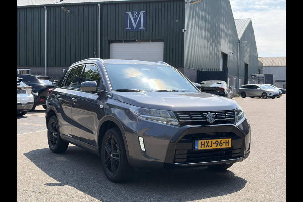 Suzuki Vitara 1.5 Hybrid Select 1E EIGENAAR | ORIGINEEL NEDERLANDSE AUTO | RESTERENDE FABRIEKSGARANTIE T/M 07-2035 | ADAPTIVE CRUISE CONTROL | STOELVERWARMING | ACHTERUITRIJCAMERA