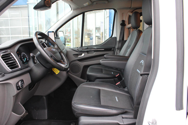 Ford Transit Custom 320 2.0 TDCI L2H1 Limited DC SCI | Trekhaak | Stoelverwarming | Navigatie | Camera | Cruise Control Adaptive |