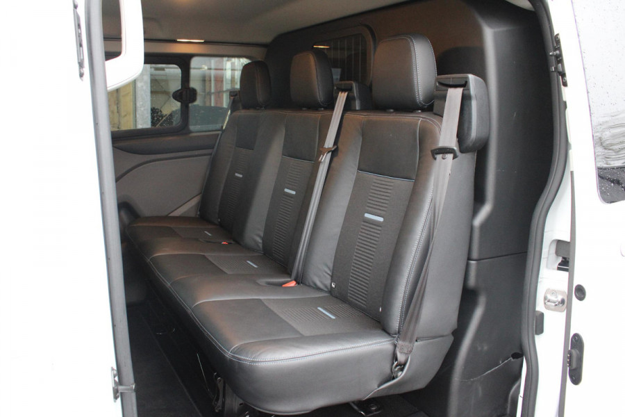 Ford Transit Custom 320 2.0 TDCI L2H1 Limited DC SCI | Trekhaak | Stoelverwarming | Navigatie | Camera | Cruise Control Adaptive |