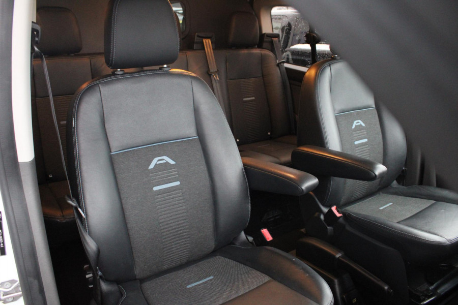Ford Transit Custom 320 2.0 TDCI L2H1 Limited DC SCI | Trekhaak | Stoelverwarming | Navigatie | Camera | Cruise Control Adaptive |