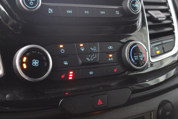 Ford Transit Custom 320 2.0 TDCI L2H1 Limited DC SCI | Trekhaak | Stoelverwarming | Navigatie | Camera | Cruise Control Adaptive |
