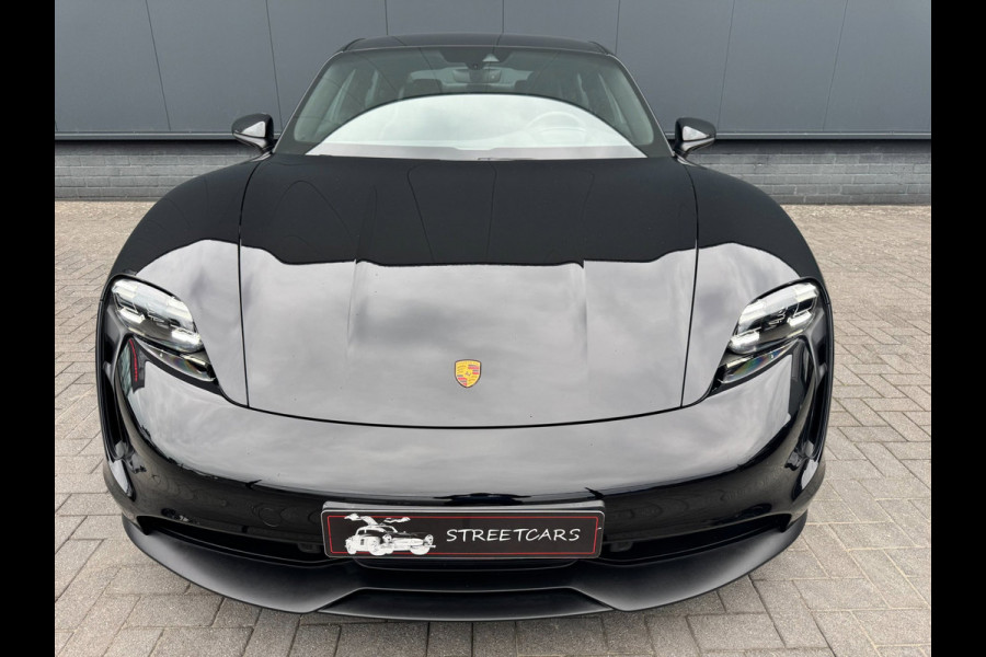 Porsche Taycan 79 kWh/Passenger display/Pano/5 pers/incl.BTW