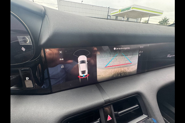 Porsche Taycan 79 kWh/Passenger display/Pano/5 pers/incl.BTW