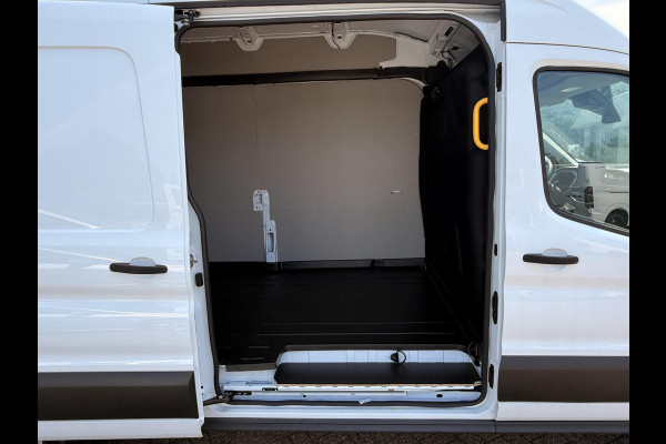 Ford E-Transit 350 L3H3 Trend 68 kWh 230 KM | SOH 99,2% | Navigatie | Adaptieve Cruise Control
