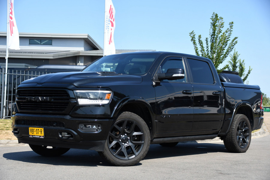 Dodge Ram 1500 5.7 V8 4x4 Crew Cab Laramie Full Options! 360 Camera, Pano, Adaptieve Cruise, LED, 402pk, Leder, Luchtvering, 3500kg Trekhaak, Stoel verkoeling/verwarming, Uniek!