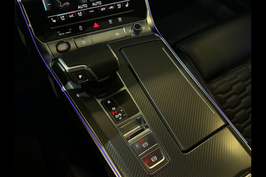 Audi A6 Avant RS 6 TFSI quattro Ceramic|B&O 3D|4-Wielsturing|Carbon|360 Camera