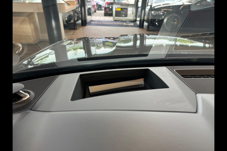 Audi A6 Avant RS 6 TFSI quattro Ceramic|B&O 3D|4-Wielsturing|Carbon|360 Camera