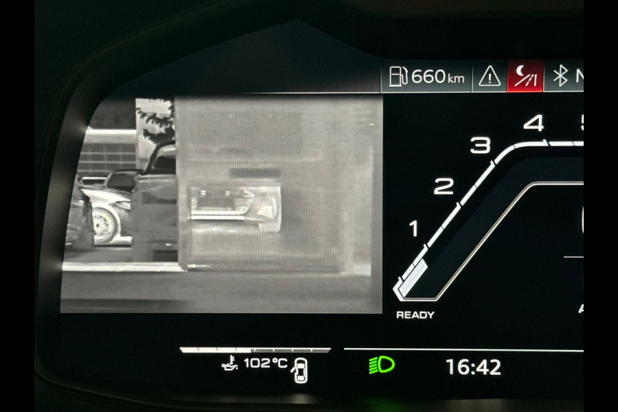 Audi A6 Avant RS 6 TFSI quattro Ceramic|B&O 3D|4-Wielsturing|Carbon|360 Camera