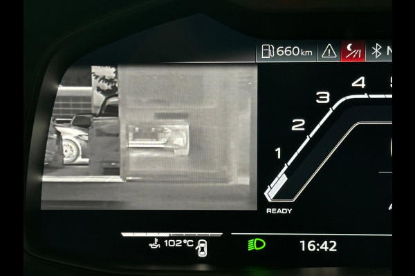 Audi A6 Avant RS 6 TFSI quattro Ceramic|B&O 3D|4-Wielsturing|Carbon|360 Camera