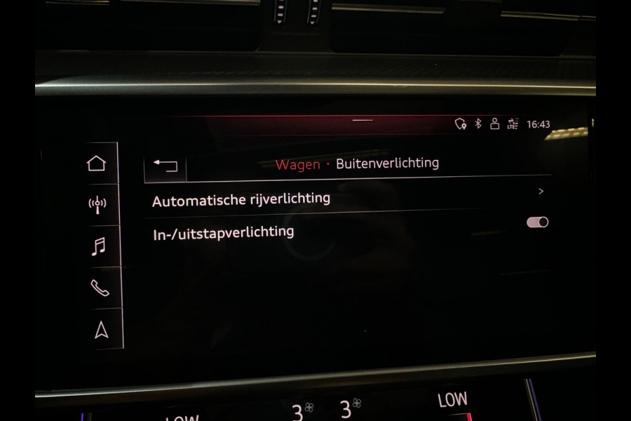 Audi A6 Avant RS 6 TFSI quattro Ceramic|B&O 3D|4-Wielsturing|Carbon|360 Camera