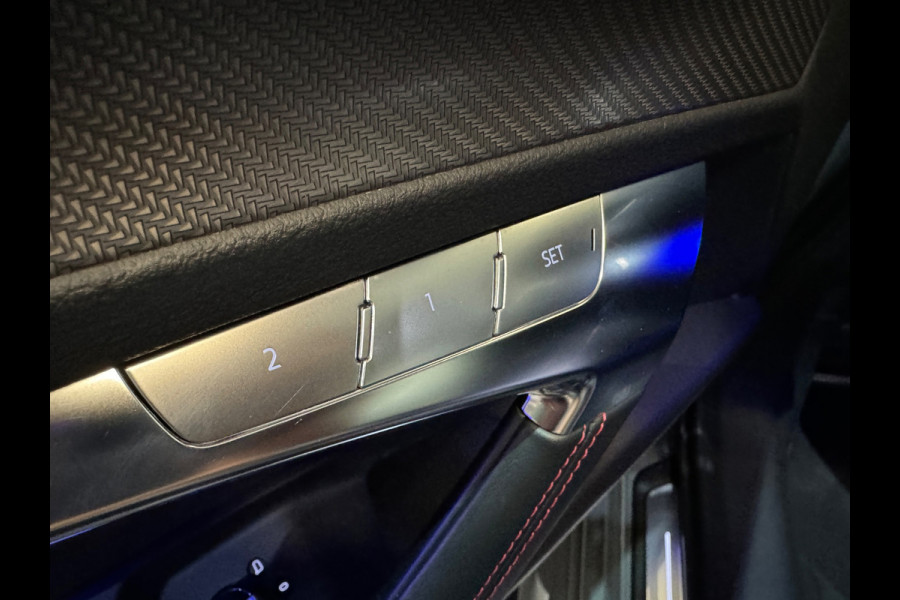 Audi A6 Avant RS 6 TFSI quattro Ceramic|B&O 3D|4-Wielsturing|Carbon|360 Camera