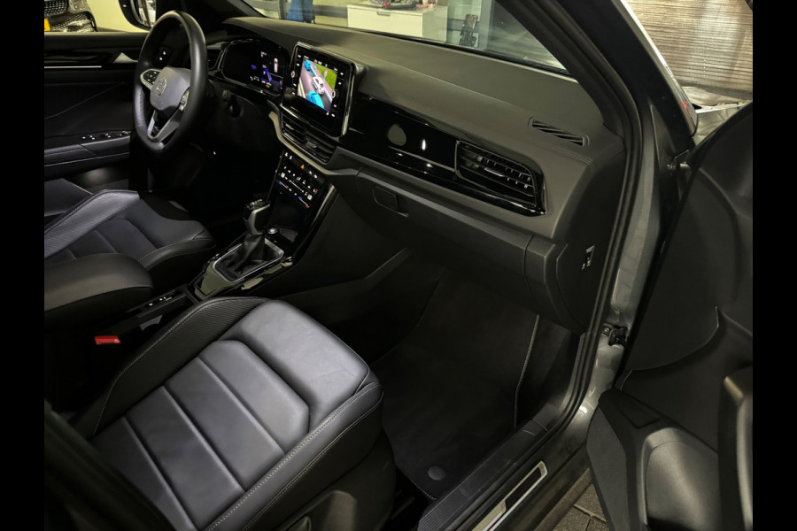 Volkswagen T-Roc 1.5 TSI Life Business Pano|Dodehoek|ACC|Memory|Keyless|Camera