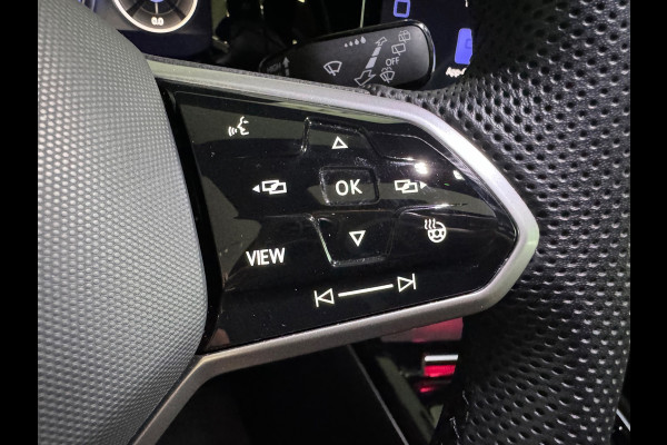 Volkswagen Golf 2.0 TDI GTD Pano|H/K|HuD|Trekhaak|Memory|Leer|BlindSpot