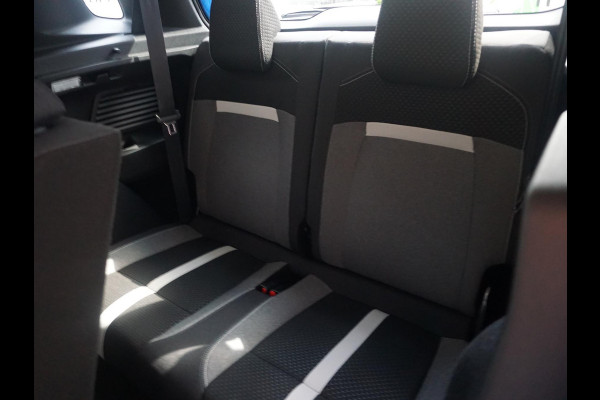 Opel Frontera 1.2 Turbo Hybrid GS 7 persoons