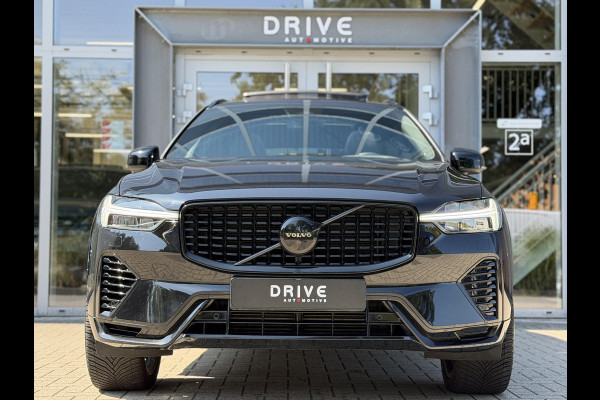 Volvo XC60 2.0 T6 Plug-in hybrid AWD Plus Black Edition |Pano|H/K|Trekhaak|AllSeason