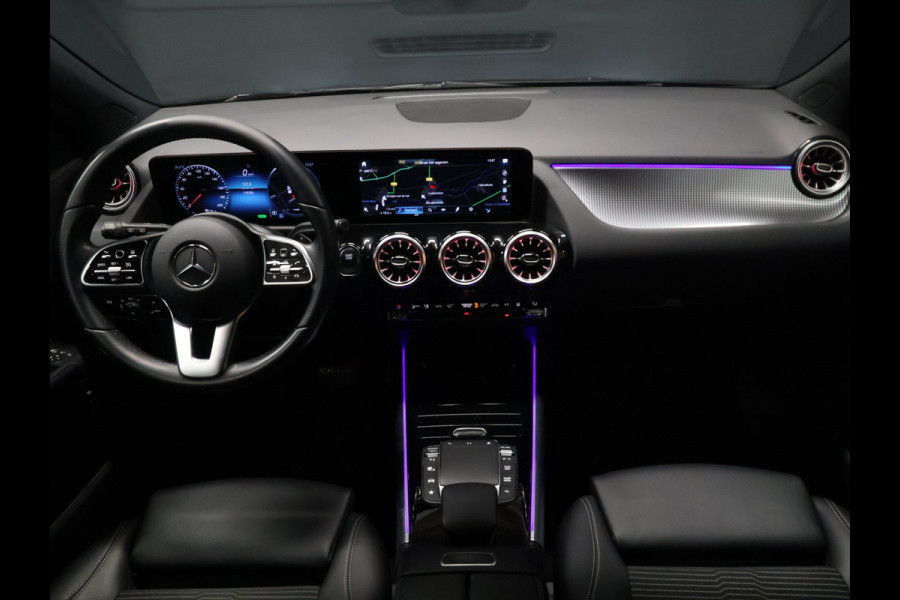 Mercedes-Benz EQA 250 Business Solution Luxury 67 kWh [ADAPTIVE CRUISE, STOELVERWARMING, CAMERA, SFEERVERLICHTING, PDC V + A, CLIMATE, NAVIGATIE, DIGITAL DASH, ELEKTRISCHE ACHTERKLEP, KEYLESS START, DODEHOEKASSISTENT, LED]