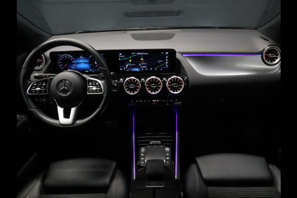 Mercedes-Benz EQA 250 Business Solution Luxury 67 kWh [ADAPTIVE CRUISE, STOELVERWARMING, CAMERA, SFEERVERLICHTING, PDC V + A, CLIMATE, NAVIGATIE, DIGITAL DASH, ELEKTRISCHE ACHTERKLEP, KEYLESS START, DODEHOEKASSISTENT, LED]