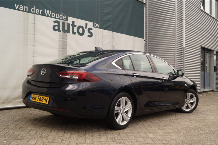 Opel Insignia 1.6 CDTI 110pk Business Executive -ECC-PDC-NAVI-