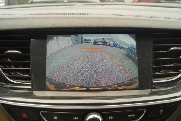 Opel Insignia 1.6 CDTI 110pk Business Executive -ECC-PDC-NAVI-