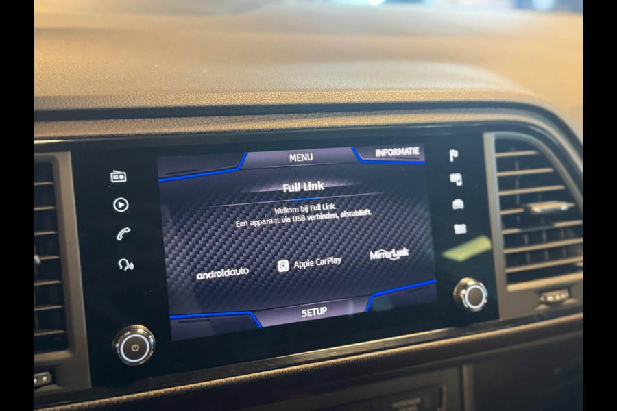 CUPRA Ateca 2.0 TSI 4DRIVE / Carbon / Brembo / Pano / Beats / 360 Camera / Kuipstoelen / Keyless / Sfeerverlichting / Carplay /DAB