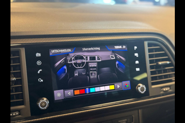 CUPRA Ateca 2.0 TSI 4DRIVE / Carbon / Brembo / Pano / Beats / 360 Camera / Kuipstoelen / Keyless / Sfeerverlichting / Carplay /DAB