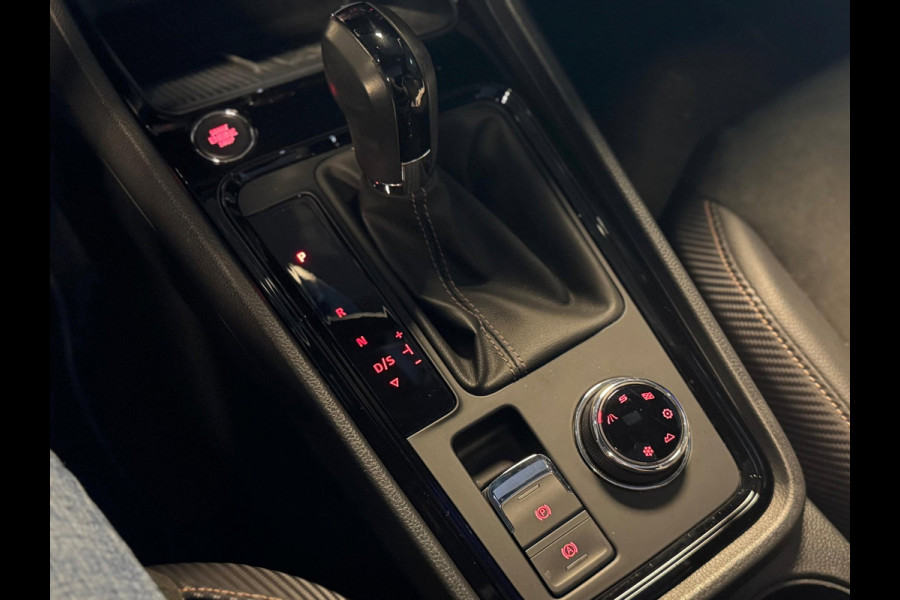 CUPRA Ateca 2.0 TSI 4DRIVE / Carbon / Brembo / Pano / Beats / 360 Camera / Kuipstoelen / Keyless / Sfeerverlichting / Carplay /DAB