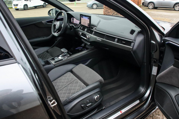 Audi A4 Avant 45 2.0 TFSI Quattro Sport Pro Line S S line Facelift 252pk S-Tronic RS Kuipstoelen|Panoramadak|Virtual Cockpit|Black