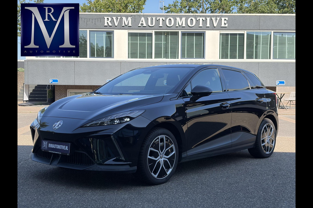 MG Mg4 electric Luxury 64 kWh LONG RANGE | SOH 97% | 8000KM |  360° CAMERA | STOEL & STUURVERWARMING | 7 JAAR MG GARANTIE T/M 02-2031 | ELEKTRISCHE STOEL | DODEHOEK SENSOR | ADAPTIVE CRUISE CONTROL|
