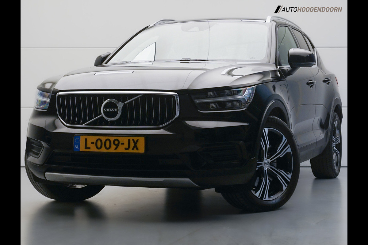 Volvo XC40 1.5 T4 Recharge Inscription Expression (APPLE CARPLAY,KEYLESS,STUUR-STOELVERWARMING,PARKEERSENSOREN,COMFORT-STOELEN)