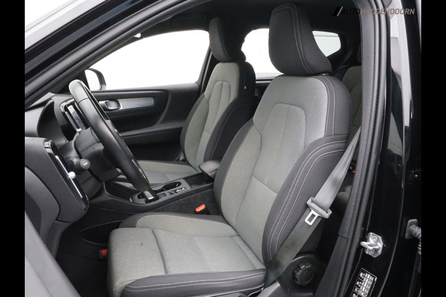 Volvo XC40 1.5 T4 Recharge Inscription Expression (APPLE CARPLAY,KEYLESS,STUUR-STOELVERWARMING,PARKEERSENSOREN,COMFORT-STOELEN)