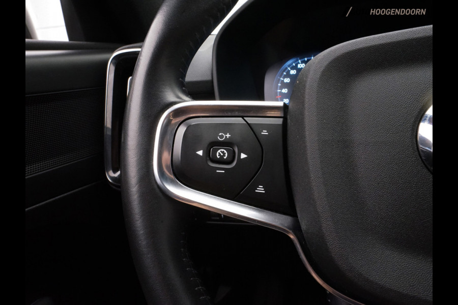 Volvo XC40 1.5 T4 Recharge Inscription Expression (APPLE CARPLAY,KEYLESS,STUUR-STOELVERWARMING,PARKEERSENSOREN,COMFORT-STOELEN)