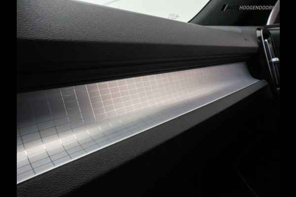 Volvo XC40 1.5 T4 Recharge Inscription Expression (APPLE CARPLAY,KEYLESS,STUUR-STOELVERWARMING,PARKEERSENSOREN,COMFORT-STOELEN)