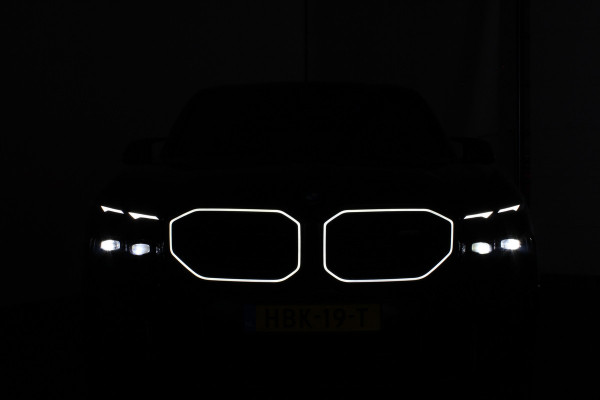 BMW XM PHEV 50e 30 kWh > 22inch/Driving Assistant Professional/Trekhaak....