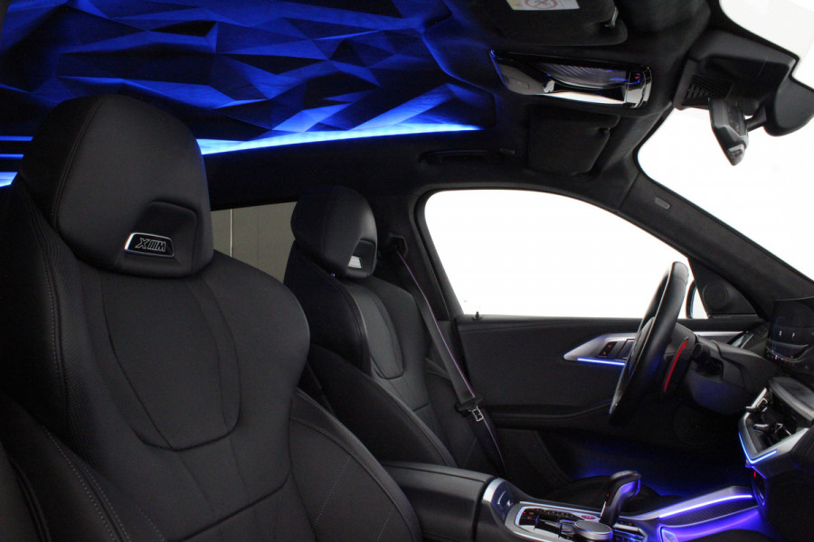 BMW XM PHEV 50e 30 kWh > 22inch/Driving Assistant Professional/Trekhaak....