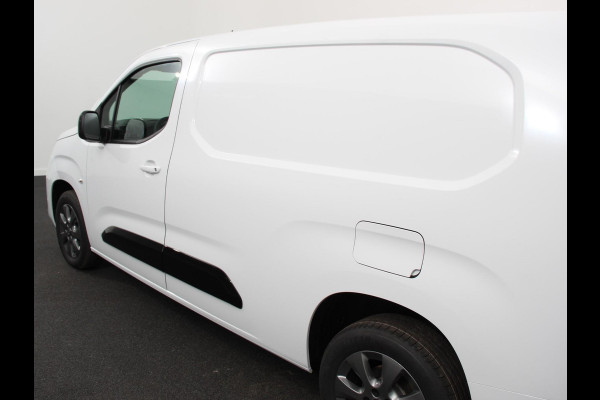 Opel Combo 1.5 BlueHDi 130PK L2 Automaat Navigatie Apple Carplay / Android Auto Trekhaak Airco Camera Cruise Control Parkeersensoren