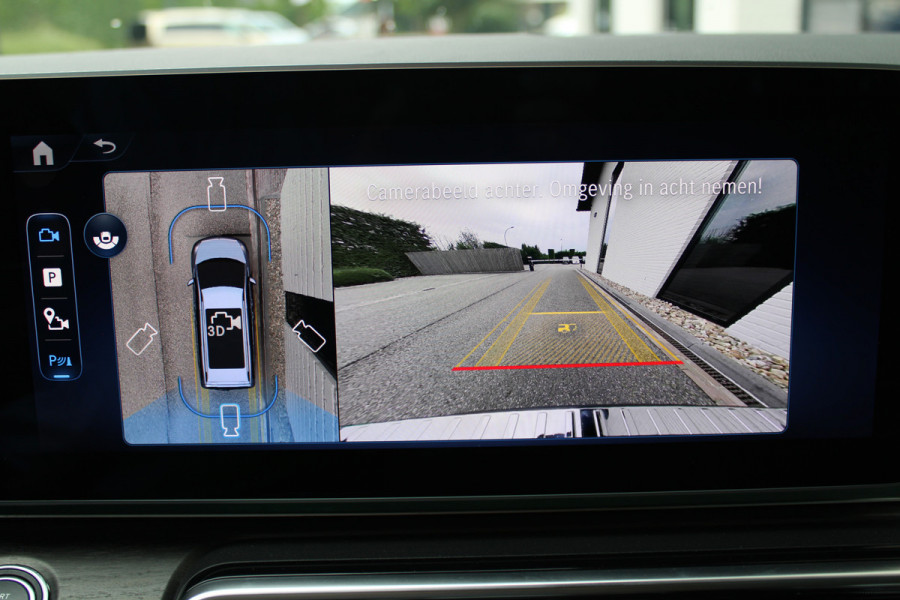 Mercedes-Benz V-Klasse 300d / AMG / DC / Luchtvering / Pano / Elec Stoelen / Burmester / Vol Opties / NIEUWSTAAT.